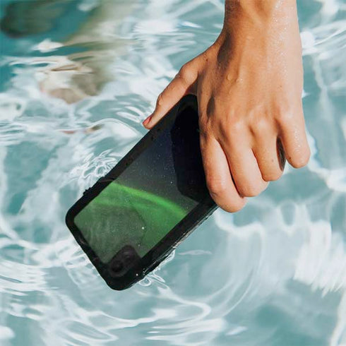 StockTrek Aurora Borealis Dances Above the Arctic Ocean iPhone XR Waterproof Case