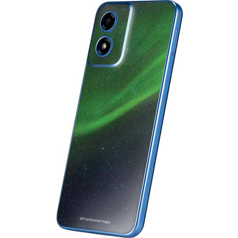 StockTrek Aurora Borealis Dances Above the Arctic Ocean Moto G Play 4G (2024) Skin