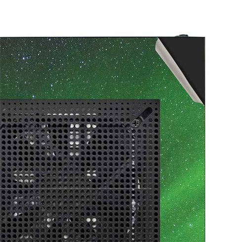StockTrek Aurora Borealis Dances Above the Arctic Ocean NZXT H510 Compact ATX Mid-Tower Case Skin