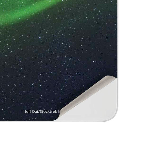StockTrek Aurora Borealis Dances Above the Arctic Ocean Surface Duo Skin