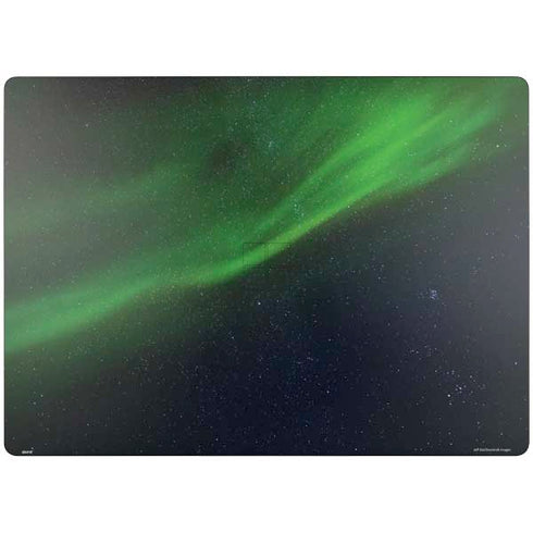 StockTrek Aurora Borealis Dances Above the Arctic Ocean Surface Laptop 7 13.8in Skin