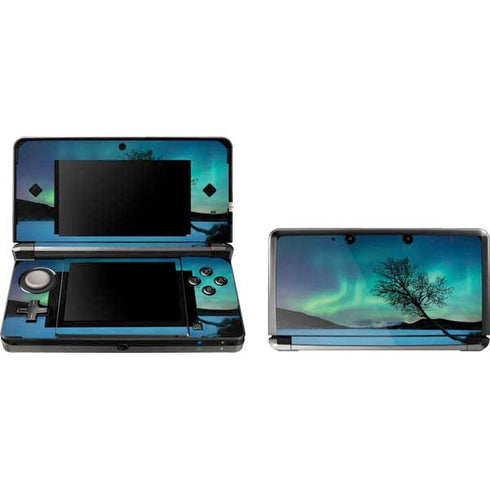 StockTrek Aurora Borealis over a lake in Norway 3DS (2011) Skin