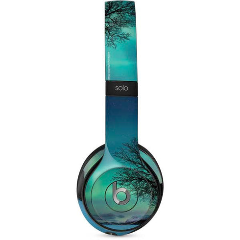 StockTrek Aurora Borealis over a lake in Norway Beats Solo 2 Wired Skin
