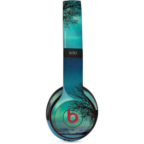 StockTrek Aurora Borealis over a lake in Norway Beats Solo 2 Wireless Skin