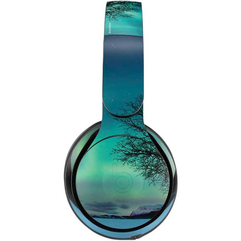 StockTrek Aurora Borealis over a lake in Norway Beats Solo Pro Skin