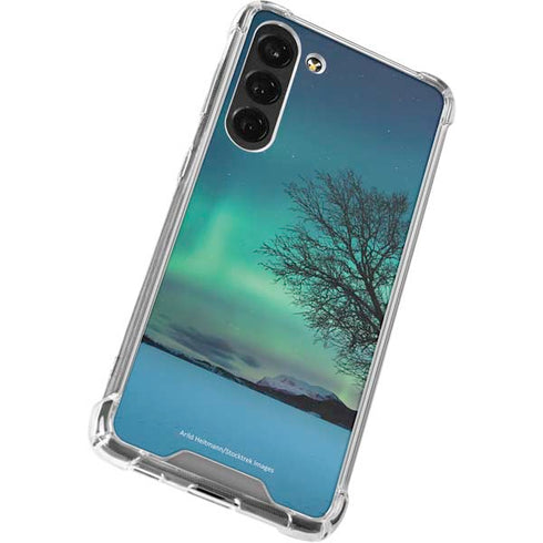 StockTrek Aurora Borealis over a lake in Norway Galaxy S23 Plus Clear Case