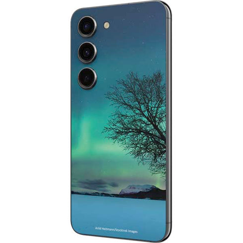 StockTrek Aurora Borealis over a lake in Norway Galaxy S23 Skin