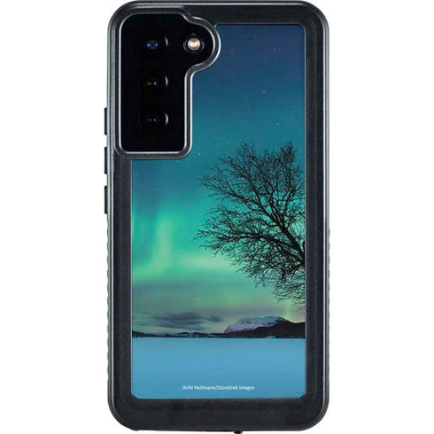 StockTrek Aurora Borealis over a lake in Norway Galaxy S24 Plus Waterproof Case