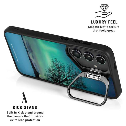StockTrek Aurora Borealis over a lake in Norway Galaxy S26 Kickstand Case