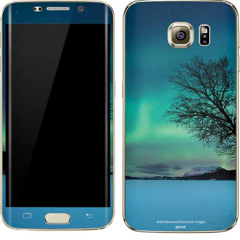 StockTrek Aurora Borealis over a lake in Norway Galaxy S7 Edge Skin