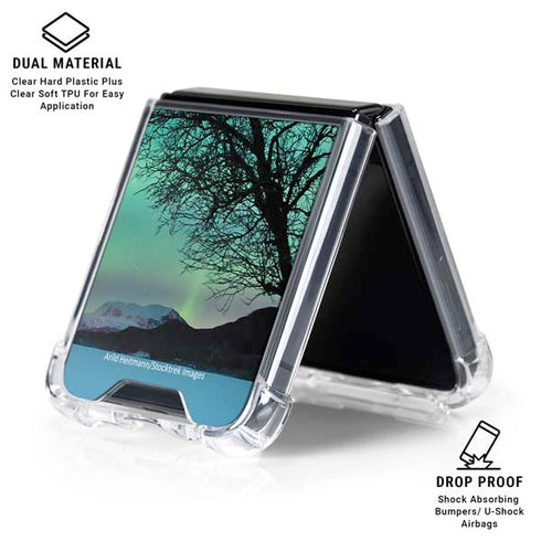 StockTrek Aurora Borealis over a lake in Norway Galaxy Z Flip6 Clear Case