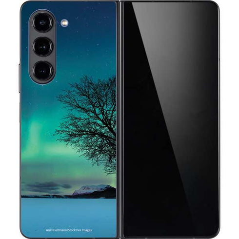 StockTrek Aurora Borealis over a lake in Norway Galaxy Z Fold5 5G Skin