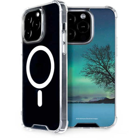 StockTrek Aurora Borealis over a lake in Norway iPhone 13 Pro MagSafe Case