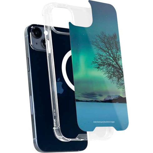 StockTrek Aurora Borealis over a lake in Norway iPhone 15 Plus MagSafe Case