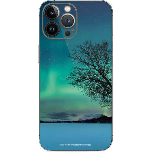 StockTrek Aurora Borealis over a lake in Norway iPhone 15 Pro Max Skin