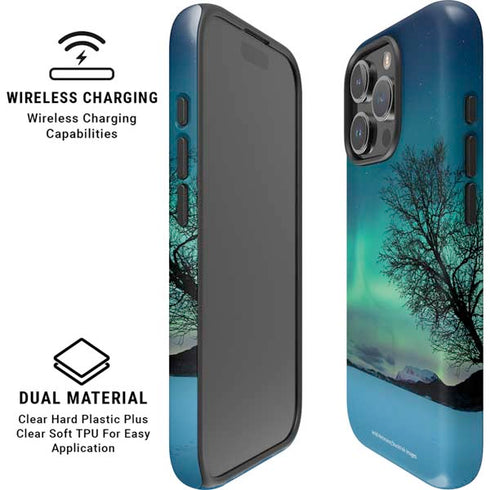 StockTrek Aurora Borealis over a lake in Norway iPhone 16 Pro Max Magsafe Impact Case