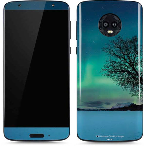 StockTrek Aurora Borealis over a lake in Norway Moto G6 Skin