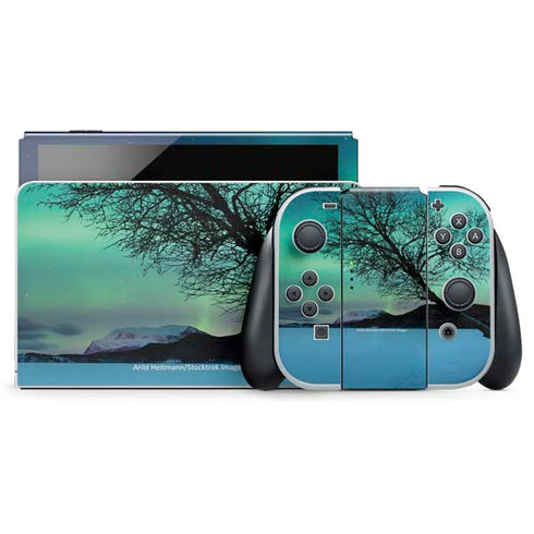 StockTrek Aurora Borealis over a lake in Norway Nintendo Skins