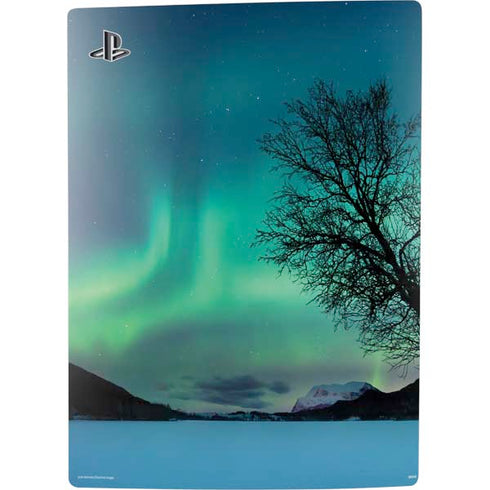 StockTrek Aurora Borealis over a lake in Norway PS5 Console Skin