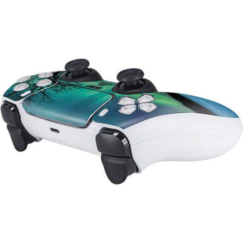 StockTrek Aurora Borealis over a lake in Norway PS5 Controller Skin