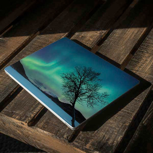 StockTrek Aurora Borealis over a lake in Norway Surface Laptop 3 13.5in Skin
