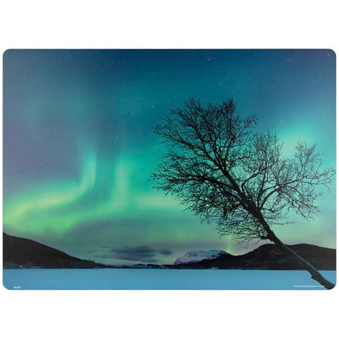 StockTrek Aurora Borealis over a lake in Norway Surface Laptop 4 15in Skin