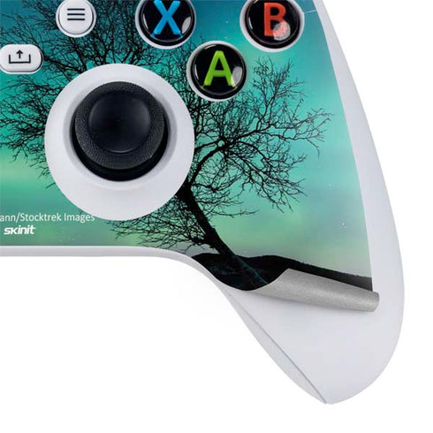 StockTrek Aurora Borealis over a lake in Norway Xbox Series S Skins