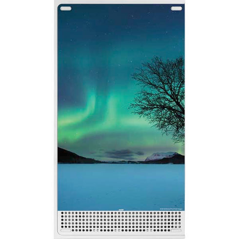 StockTrek Aurora Borealis over a lake in Norway Xbox Series S Console Skin