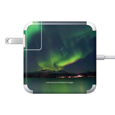 StockTrek Aurora Borealis Over Tjeldsundet in Norway 85W Power Adapter (15 and 17 inch MacBook Pro Charger) Skin