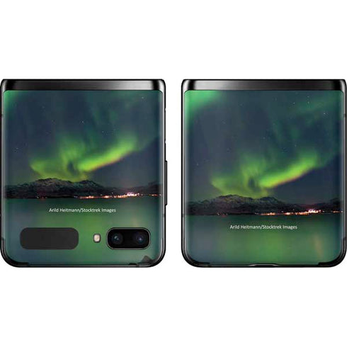 StockTrek Aurora Borealis Over Tjeldsundet in Norway Galaxy Z Flip Skin