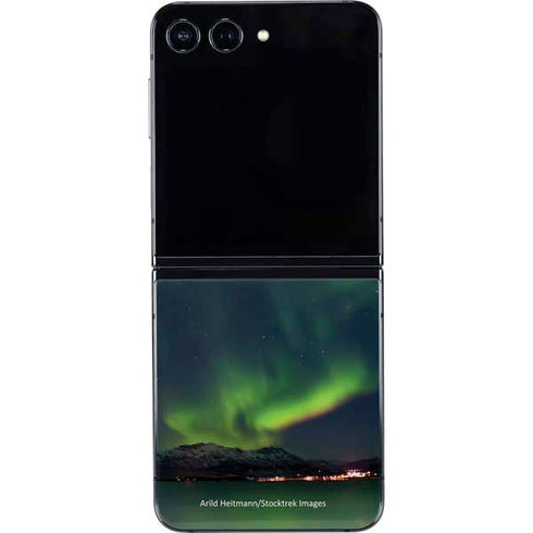 StockTrek Aurora Borealis Over Tjeldsundet in Norway Galaxy Z Flip5 5G Skin