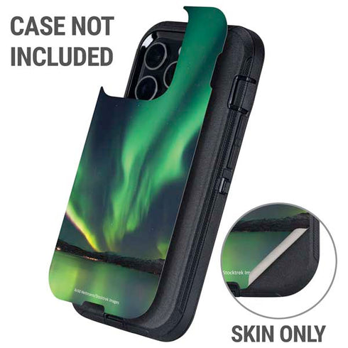 StockTrek Aurora Borealis Over Tjeldsundet in Norway Otterbox Defender iPhone Skin