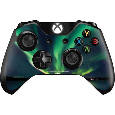 StockTrek Aurora Borealis Over Tjeldsundet in Norway Xbox One Controller Skin