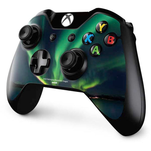 StockTrek Aurora Borealis Over Tjeldsundet in Norway Xbox One Controller Skin