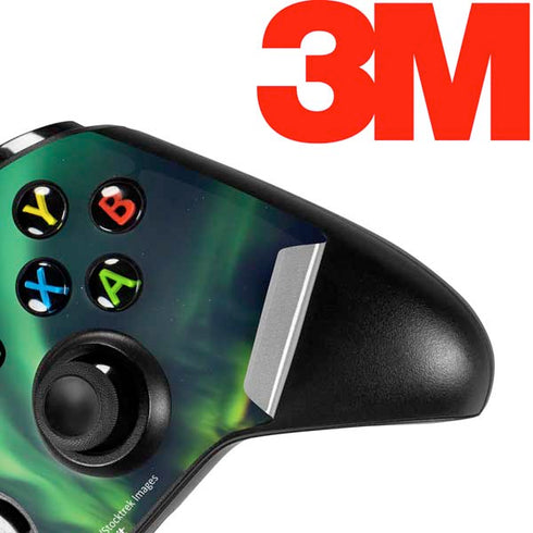 StockTrek Aurora Borealis Over Tjeldsundet in Norway Xbox One S Controller Skin