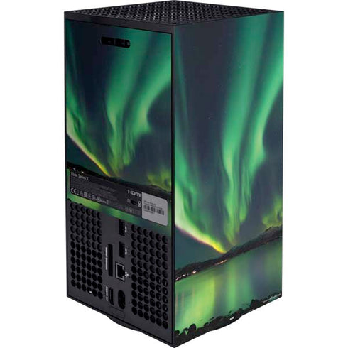 StockTrek Aurora Borealis Over Tjeldsundet in Norway Xbox Series X Bundle Skin
