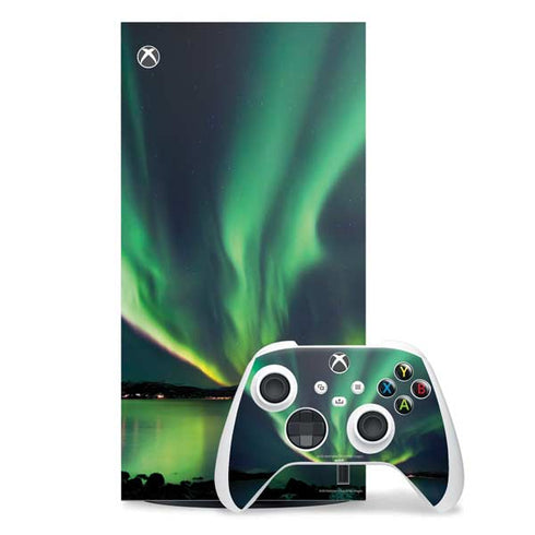 StockTrek Aurora Borealis Over Tjeldsundet in Norway Xbox Series X Skins