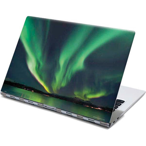 StockTrek Aurora Borealis Over Tjeldsundet in Norway Yoga 910 2-in-1 14in Touch-Screen Skin