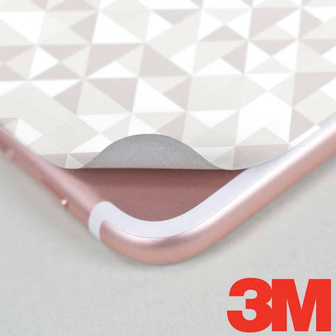 Disney Princess Aurora Chromatic iPhone 7 Skin