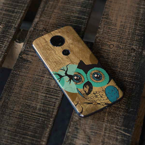 Autumn Owl Moto E5 Plus Skin