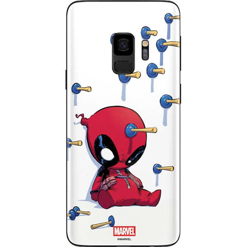 Marvel Deadpool Babypool Playing Galaxy S9 Skin