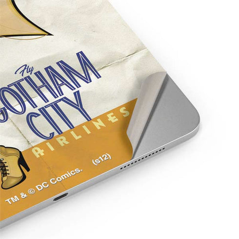 DC Comics Bombshells Batgirl- Fly Gotham City Airlines iPad Pro 13in M4 (2024) Skin