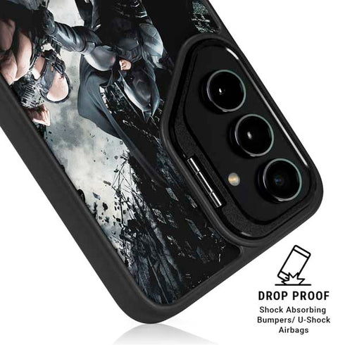 The Dark Knight Rises Batman and Bane Fighting Galaxy S26 Kickstand Case