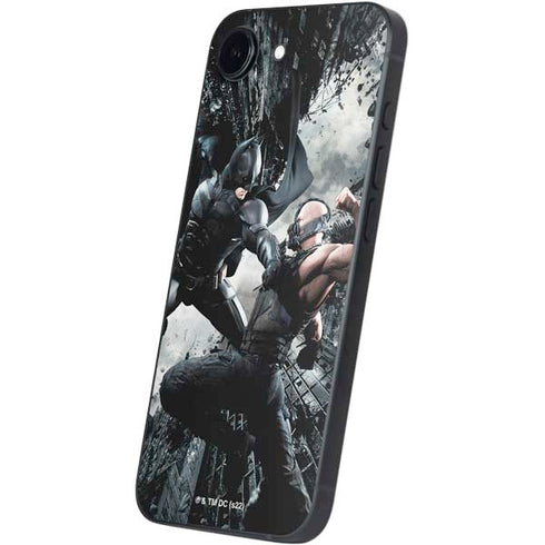 The Dark Knight Rises Batman and Bane Fighting iPhone 16e Skin