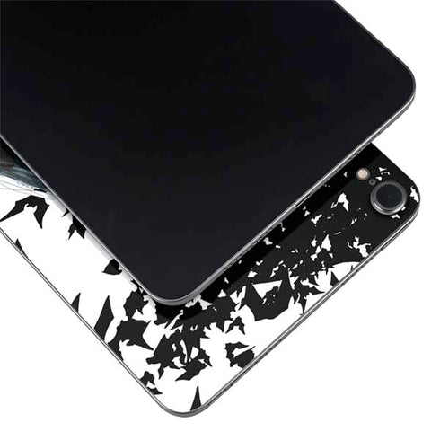 DC Comics Batman Holding batarang Art Apple iPad Mini Skin