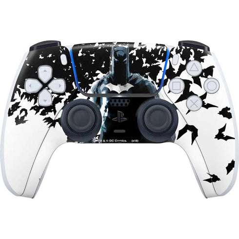 DC Comics Batman Holding batarang Art PlayStation PS5 Skins