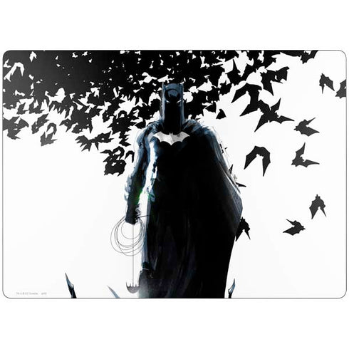 DC Comics Batman Holding batarang Art Surface Laptop 7 13.8in Skin