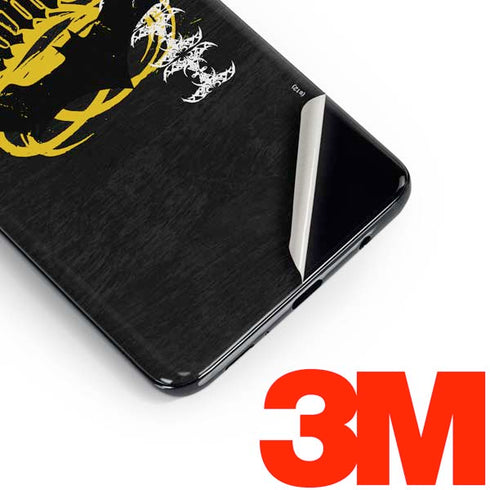 DC Comics Batman Dark Knight Logo Yellow & Black Galaxy S10e Skin