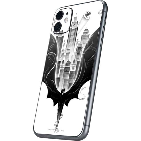 DC Comics Batman City Scape Cover Art iPhone 11 Skin