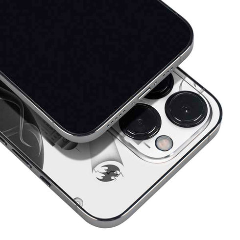 DC Comics Batman City Scape Cover Art iPhone 16 Pro Max Skin